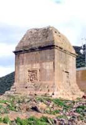 Akbou / Entretien avec Dr. Farid Kherbouche : Le mausolée peut contribuer au développement de l’activité touristique