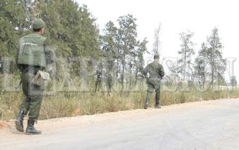 L'Algérie maille ses frontières Est                                    POUR SECURISER LES TOURISTES QUI SE RENDENT EN TUNISIE