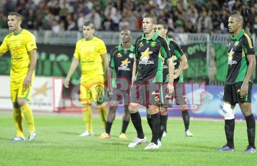 CSC 5 ' USMBA 1 : Un festival de buts et la ola les cinq dernières minutes