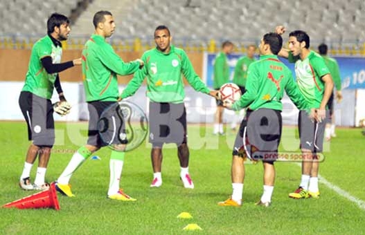 Halilhodzic convoque onze locaux pour un mini-stage