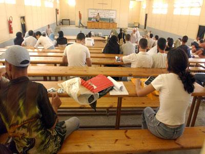 Défaillances en continu... et le ministre maintenu                                    Enseignement supérieur