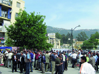 Des citoyens de Boudjima ferment le siège de mairie                                    Ils protestent contre la mal vie