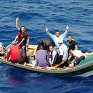 Algérie: 42 immigrants illégaux interceptés au large d'Annaba (officiel)