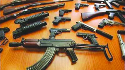 La police frappe fort