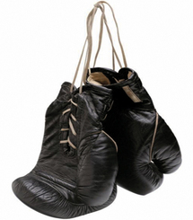 L'ex-champion d'Afrique Boudchiche à Réflexion                                    « LA BOXE AU NIVEAU D'ORAN EST COMPLETEMENT DELAISSEE »