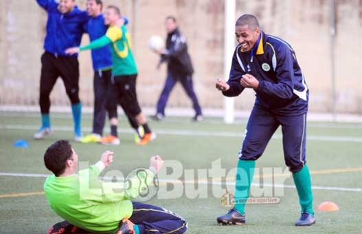 MCA - JSK : Zarabi «Le vainqueur remportera-t-il 15 points ' Non ! Donc, c'est un match ordinaire»