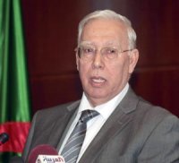 Hommage à de grands invalides de la guerre de Libération nationale