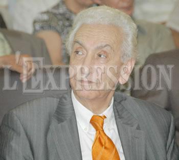 Tout est-il perdu pour le FFS'                                    UN VIRAGE S'AMORCE POUR LE VIEUX PARTI DE L'OPPOSITION