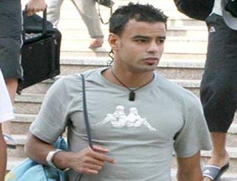 حاج عيسى سيوقع في الساعات القادمة، ضيف في طريقه للعودة والانطلاق إلى عين أمناس غدا                                    شباب قسنطينة