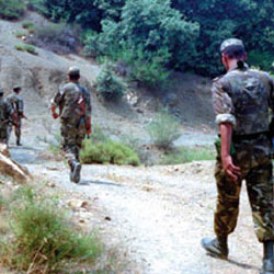 2 terroristes mis hors d'état de nuire dans la région de Koudiet El Ouldja à Annaba                                    Lors d'un violent accrochage entre un groupe terroriste et des unités de l'ANP