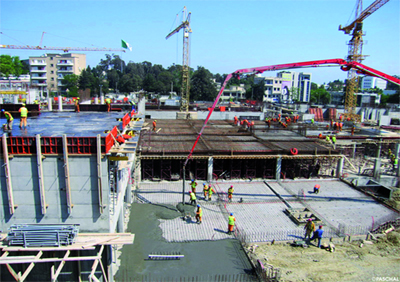 Trois nouveaux lycées et deux collèges en 2013/2014