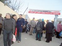 Journée de protestation à l'école primaire Maamar de Tizi Ouzou                                    Les parents d'élèves dénoncent l'état lamentable de l'établissement