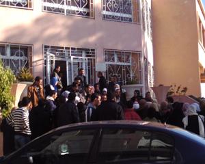 على خلفية التسيير العشوائي لنشاطات لجنة الخدمات الاجتماعية: نقابة مؤسسة عمال التربية تطلق النار على مدير التربية بسعيدة