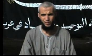 Les diplomates algériens apparaissent sur une vidéo                                    AUX MAINS DE LEURS RAVISSEURS DEPUIS 10 MOIS