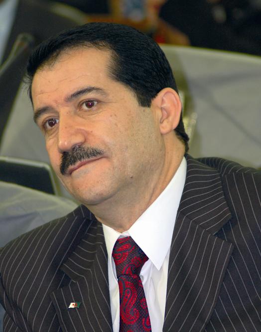 قال إنها أخلّت بالتزاماتها اتجاه القطاع بولاية البويرة