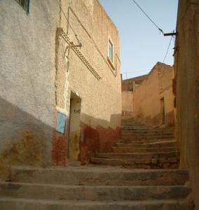 أصل تسمية مدينة فرندة