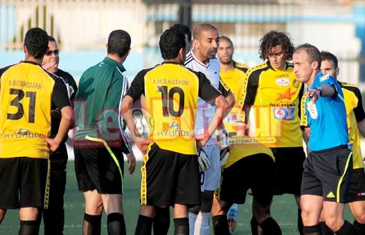 USMH : El Harrach en chute libre