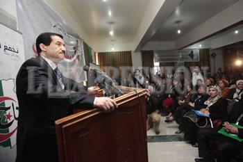 TAJ séduit 2000 élus locaux et 55 parlementaires                                    ILS SE TAILLENT LA PART DU LION AU SEIN DU BUREAU POLITIQUE