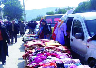 Souk Hl'ima ou quand l'informel devient maître des lieux