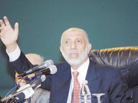 «Belkhadem n'est pas de la trempe d'Ouyahia»                                    Les redresseurs du FLN sollicitent l'intervention de Bouteflika pour le destituer