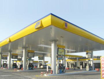 9 stations services déjà opérationnelles, 33 autres réceptionnées avant fin 2013 : Naftal se déploie sur l'autoroute Est-ouest