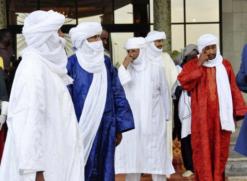 مراجع الزوايا يتحركون لإنقاذ الدبلوماسيين الجزائريين                                    أطراف الصراع في مالي يبحثون في أدرار سبل الخروج من الأزمة