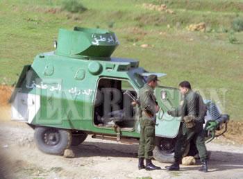 Des patrouilles communes avec la Libye et la Tunisie                                    SELLAL DETERMINE À SECURISER LES FRONTIÈRES