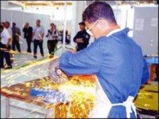 فتح عشرة آلاف منصب عمل خلال ثلاث سنوات في الشلف