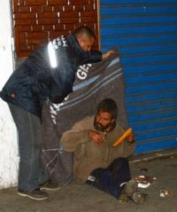 La section d'Alger-Centre offre des repas chauds aux SDF Scouts musulmans algériens