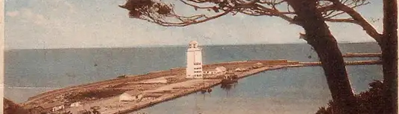 الشلف - Phare du Port de Tenes	(Commune de Tenes, Wilaya de Chlef)