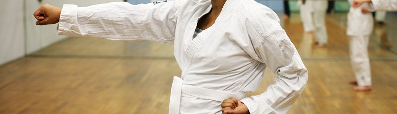 الجزائر العاصمة - Yasmine Benazzouk