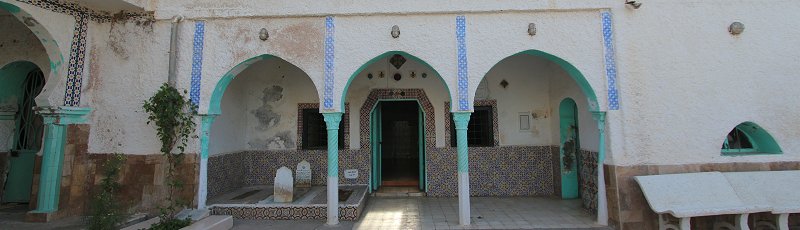 تيبازة - Mausolée de Sidi Braham Al Ghobrini	(Commune de Cherchell, Wilaya de Tipaza)