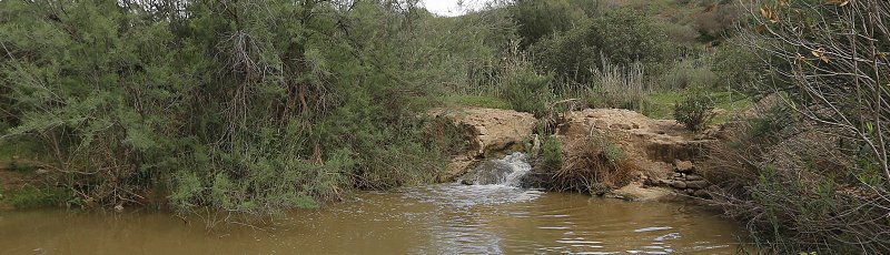 Algérie - Vestiges d'un petit barrage sur l'Isser	(Commune d'El Fehoul, Wilaya de Tlemcen)