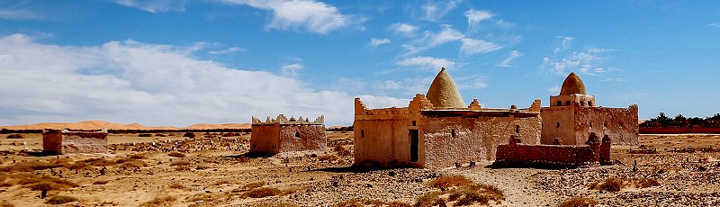 Béchar - Tombes géantes, sebaatou Rijal, Mausolées et cimetière	(Commune deTabelbala, Wilaya de Béchar)