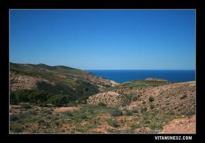 Descente vers la plage de Ouardania à partir de Hdahda