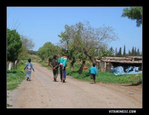 Des jeunes habitants de Ain Fezza