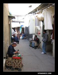 Ruelle ( derb ) qui relie la rue Ibn khaldoun et la rue Aissa Ben Diboune