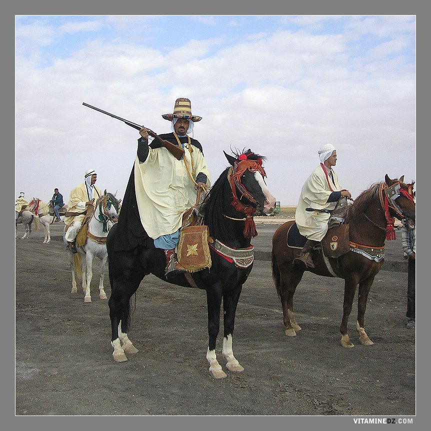Cavalier participant à la Waada de Sidi Naceur