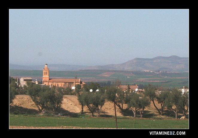 Hennaya (Eugene Etienne), L'eglise
