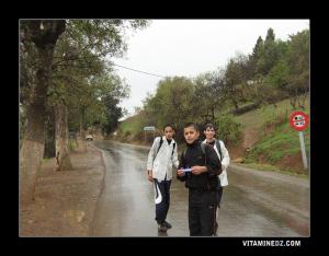 Ecoliers à l'entrée de Miliana