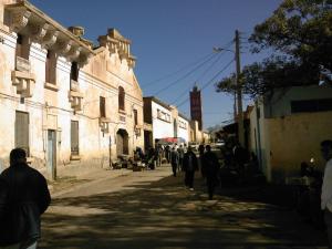 Marche de Sabra datant de l'epoque coloniale
