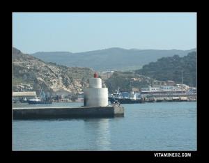 Une des balises du Port de Ghazaouet