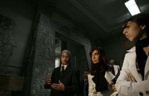 Argentine President Cristina Fernandez de Kirchner, center visits the