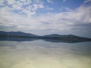 منظر من بحيرة  الملاح  (بلدية أم طبول)