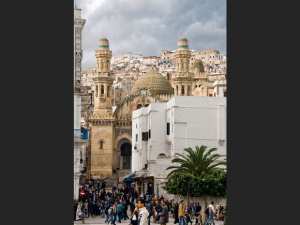 صورة لمسجد  كتشاوة  بالجزائر العاصمة