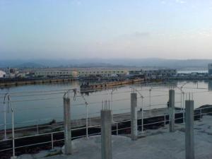 ميناء الصيد لمدينة  زموري