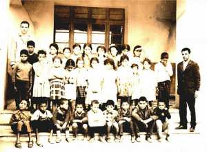 تلاميذ مدرسة  حاسي عمر  سنة 1966