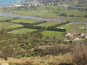 مرور  واد سباو  عبر  ساحل بوبرق  و  دليس