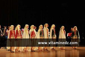 L’association Al Manara de Miliana, dirigée par Mohamed Landjerit aux cérémonies de cloture de Tlemcen 2011