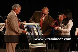 L’association Al Manara de Miliana, dirigée par Mohamed Landjerit aux cérémonies de cloture de Tlemcen 2011